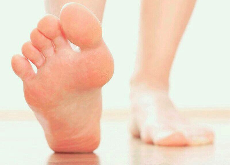 Sweaty Feet Symptoms, Causes, Treatment, Prevention